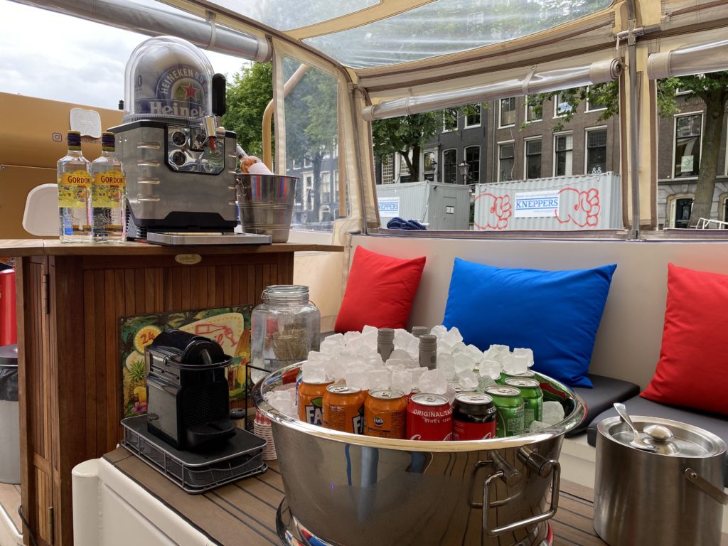 Amsterdam Beer Boat: Draft-Your-Own-Beer