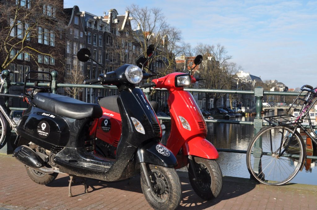 השכרת קטנוע באמסטרדם
